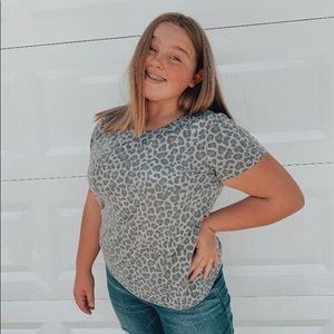 Meet your Posher, Ava